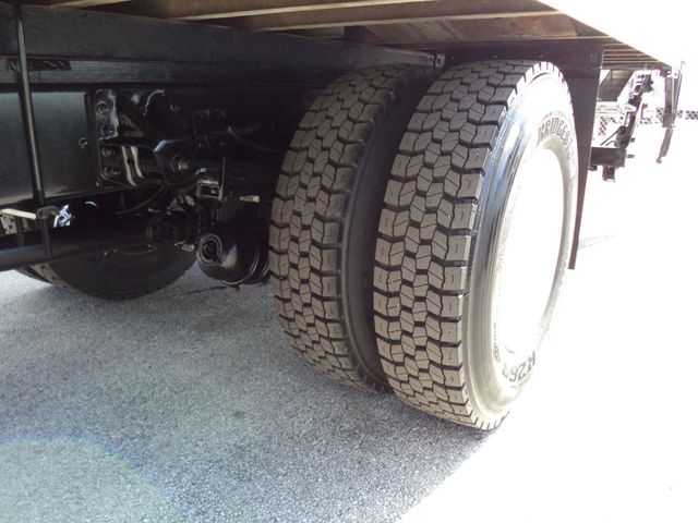 2018 Isuzu FTR 26ft Dry Freight Box Truck Moving Truck With Liftgate - 22959514 - 16