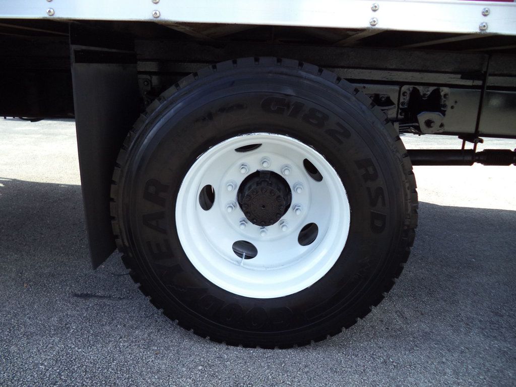 2018 Isuzu FTR 26ft Dry Freight Box Truck Moving Truck With Liftgate - 22959514 - 18