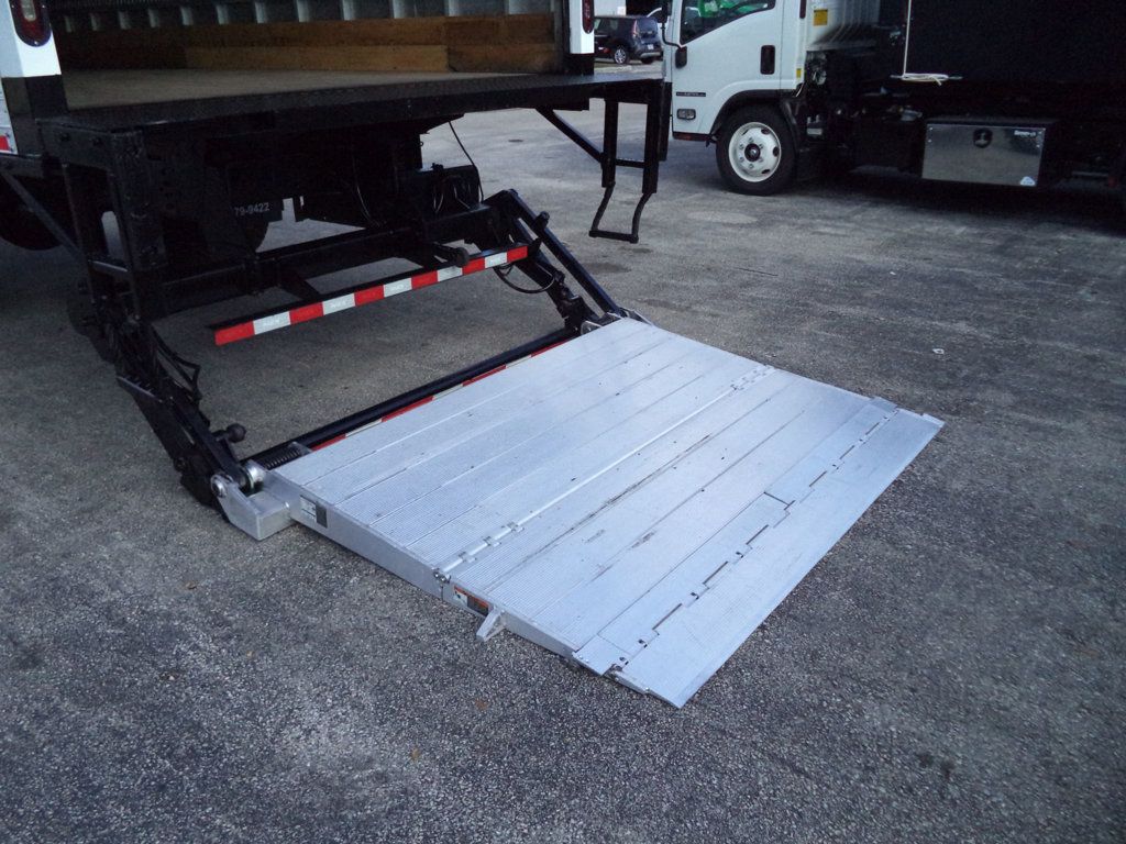 2018 Isuzu FTR 26ft Dry Freight Box Truck Moving Truck With Liftgate - 22959514 - 28