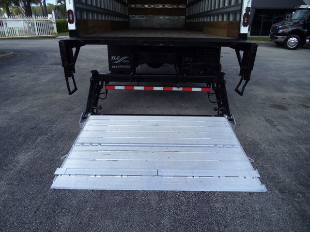 2018 Isuzu FTR 26ft Dry Freight Box Truck Moving Truck With Liftgate - 22959514 - 29