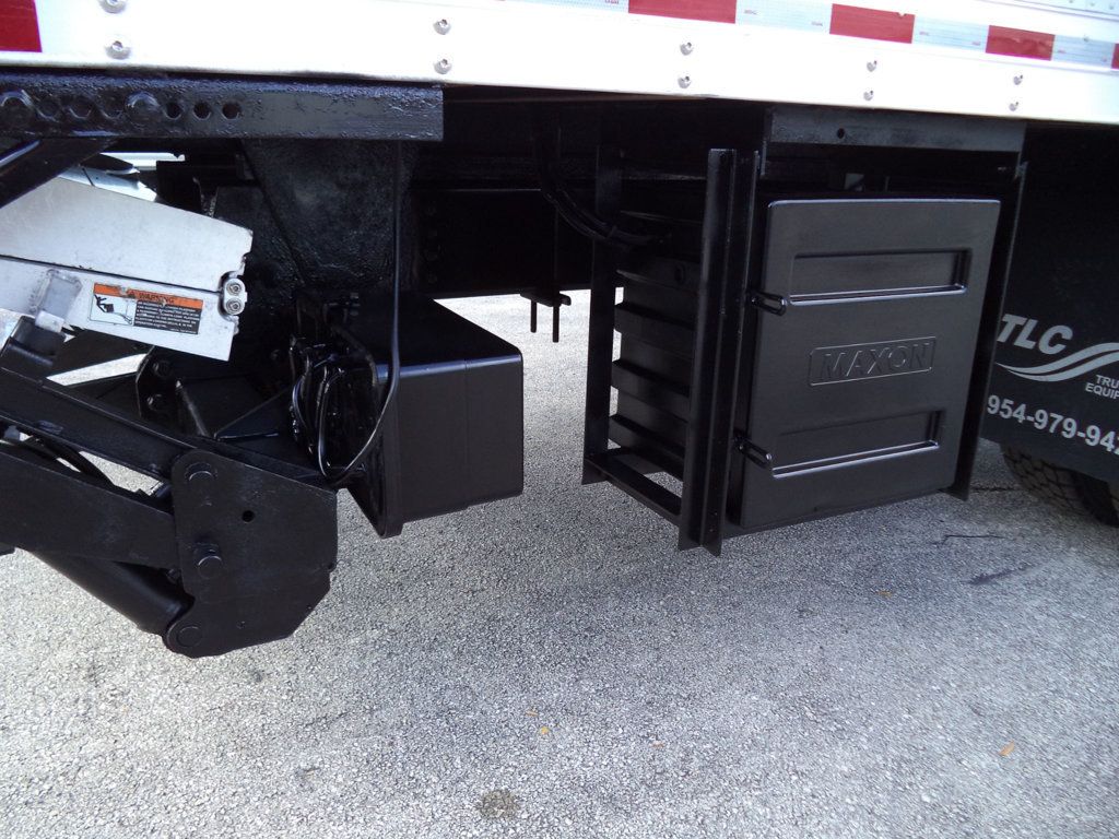 2018 Isuzu FTR 26ft Dry Freight Box Truck Moving Truck With Liftgate - 22959514 - 32