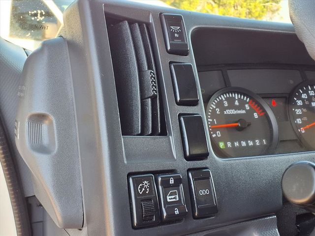 2018 Isuzu NPR 24' Box Truck - 22946781 - 24