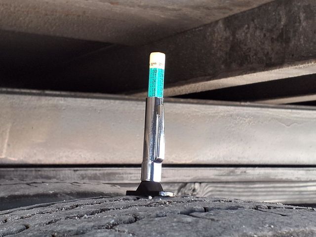 2018 Isuzu NPR 24' Box Truck - 22987769 - 33