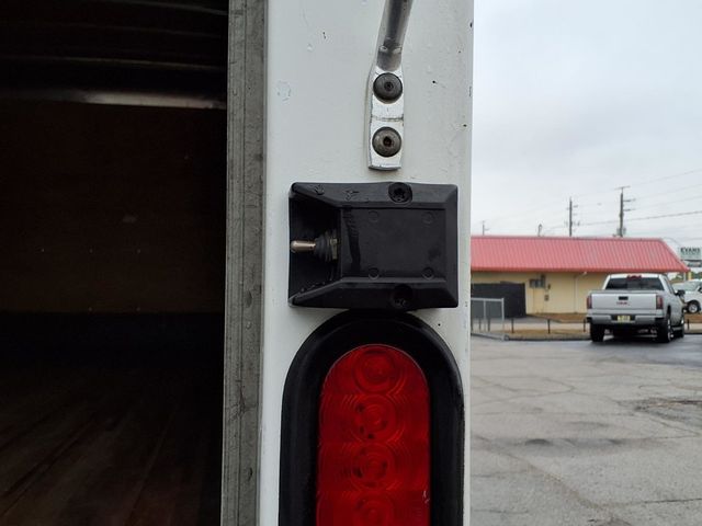 2018 Isuzu NPR 24' Box Truck w/Liftgate - 22981022 - 22