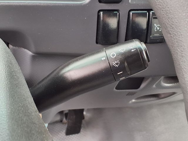 2018 Isuzu NPR 24' Box Truck w/Liftgate - 22981022 - 29