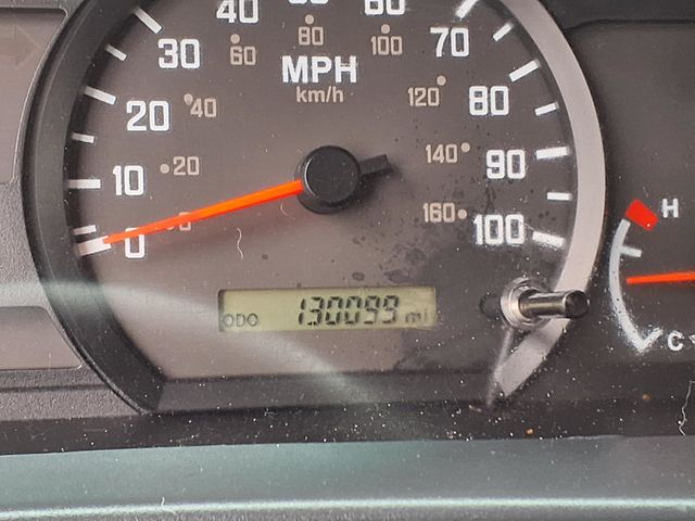 2018 Isuzu NPR 24' Box Truck w/Liftgate - 22981022 - 32