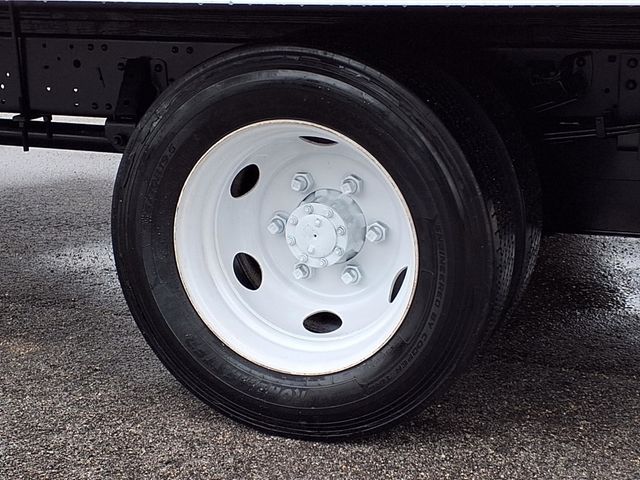 2018 Isuzu NPR 24' Box Truck w/Liftgate - 22981022 - 35