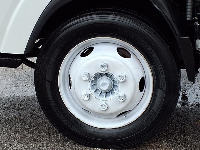 2018 Isuzu NPR 24' Box Truck w/Liftgate - 22981022 - 38