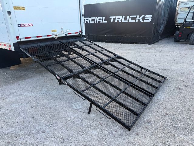 2018 Isuzu NPR Crew Cab Dovetail Box Truck  - 22994978 - 11