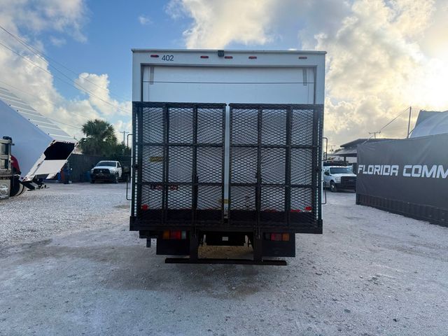 2018 Isuzu NPR Crew Cab Dovetail Box Truck  - 22994978 - 3