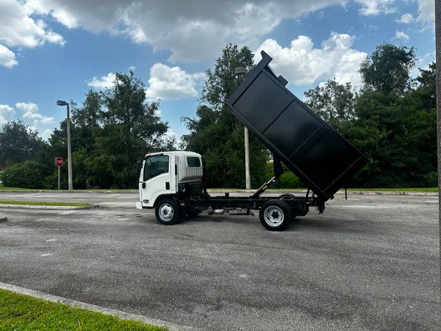 2018 Isuzu NPR Dump Truck  - 22032617 - 9