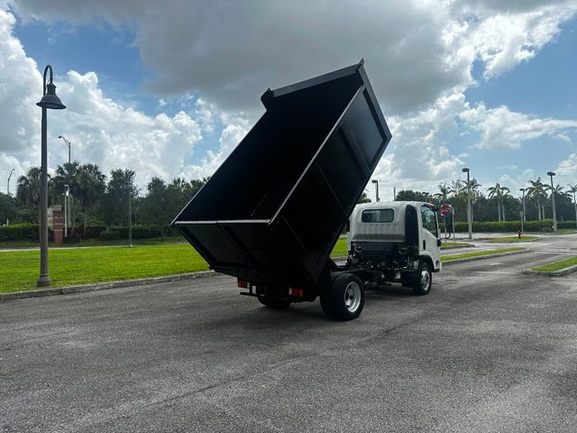 2018 Isuzu NPR Dump Truck  - 22032617 - 19