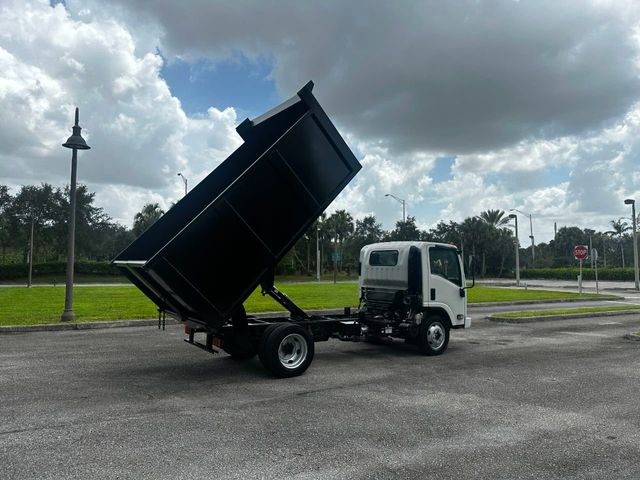 2018 Isuzu NPR Dump Truck  - 22032617 - 21