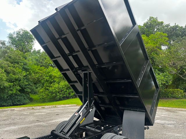 2018 Isuzu NPR Dump Truck  - 22032617 - 35