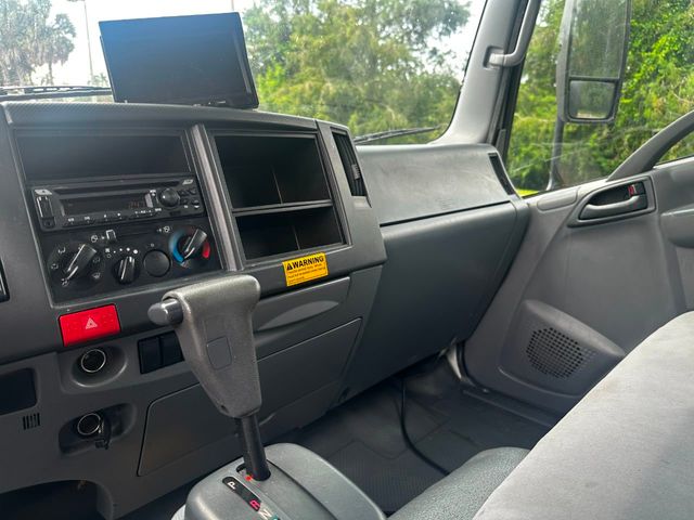 2018 Isuzu NPR Dump Truck  - 22032617 - 64