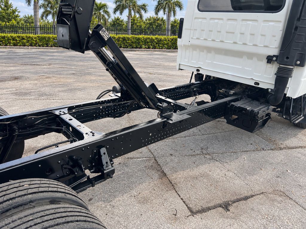 2018 Isuzu NPR HD CREW gas w/ NEW 14ft Landscape Body Aluminum dump Truck - 23092895 - 12