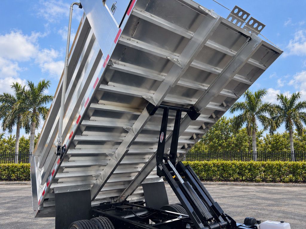 2018 Isuzu NPR HD CREW gas w/ NEW 14ft Landscape Body Aluminum dump Truck - 23092895 - 14