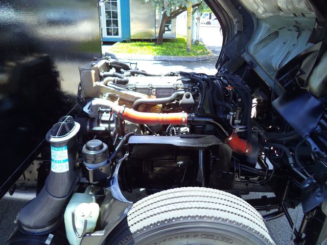 2018 Isuzu NPR XD 18FT FLATBED PLATFORM BODY.. 16,000LB GVW - 22057892 - 22