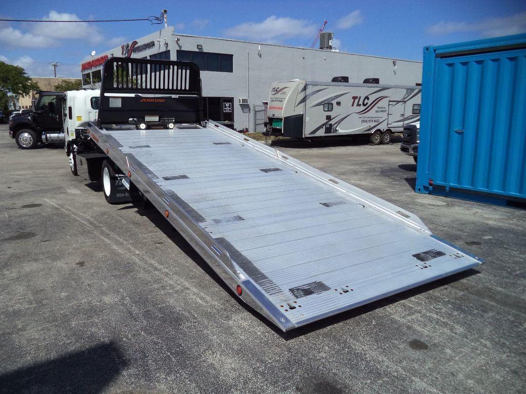 2018 Isuzu NRR 21' JERRDAN ROLLBACK TOW TRUCK. - 21856430 - 14