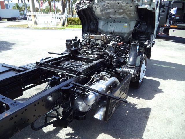 2018 Isuzu NRR 21' JERRDAN ROLLBACK TOW TRUCK. - 21856430 - 29
