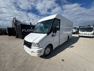 2018 Isuzu Reach Stepvan