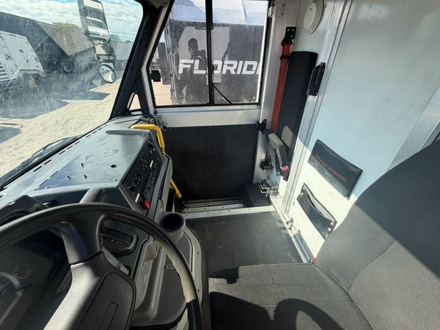2018 Isuzu Reach Stepvan  - 23095236 - 7