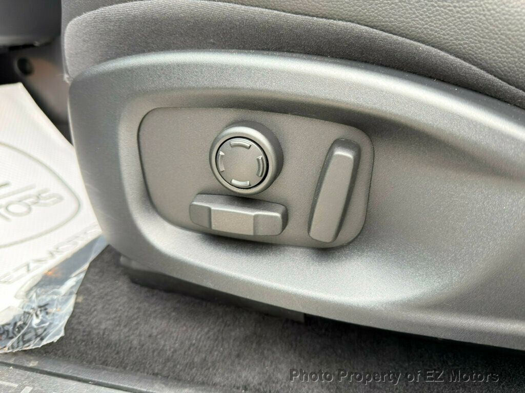 2018 Jaguar E-PACE ONE OWNER--72543 KMS! CERTIFIED! - 22970318 - 34