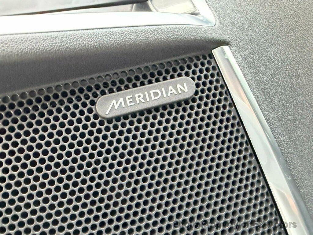 2018 Jaguar E-PACE ONE OWNER--72543 KMS! CERTIFIED! - 22970318 - 36