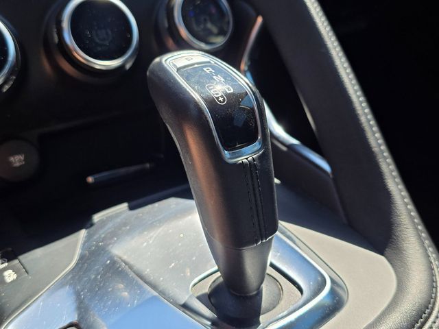 2018 Jaguar E-PACE P250 AWD SE - 22995800 - 32