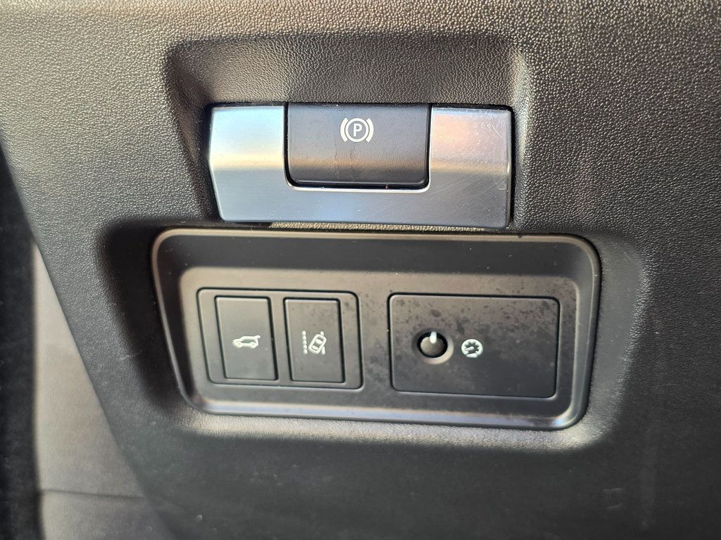 2018 Jaguar E-PACE P250 AWD SE - 22995800 - 41