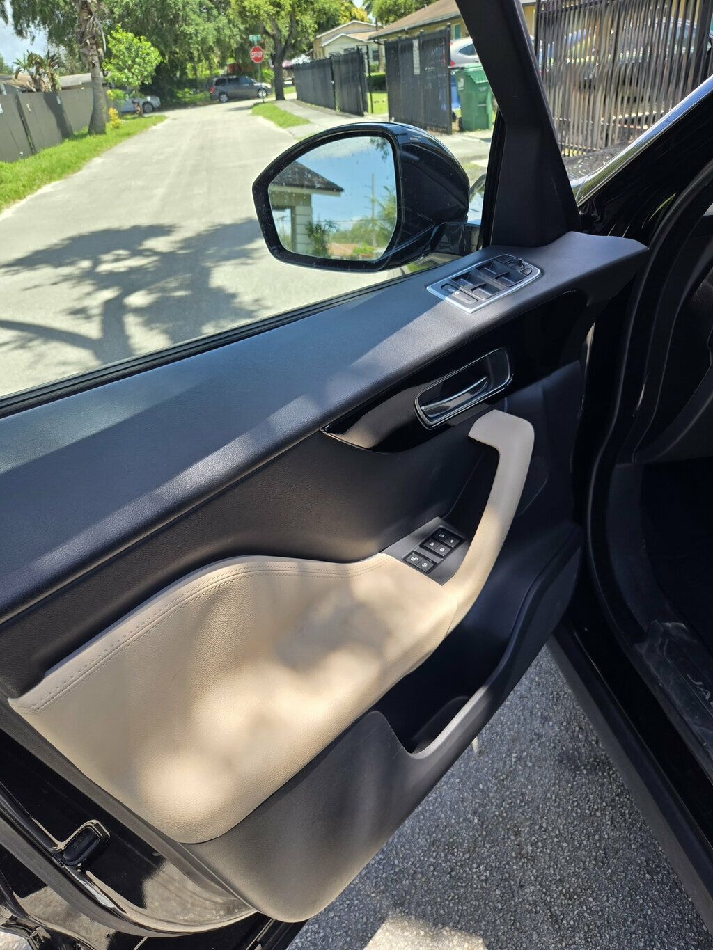 2018 Jaguar F-PACE  - 23030719 - 6