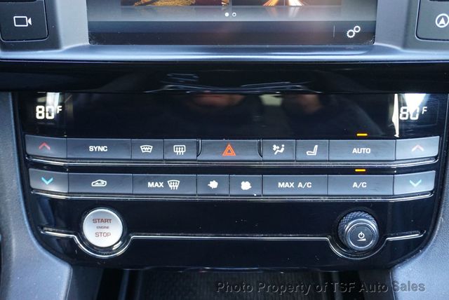 2018 Jaguar F-PACE 20d Premium AWD - 22949134 - 25