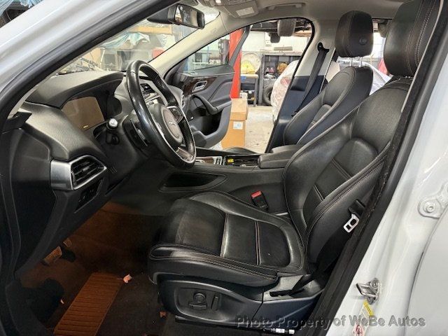 2018 Jaguar F-PACE 20d Prestige AWD - 22932357 - 3