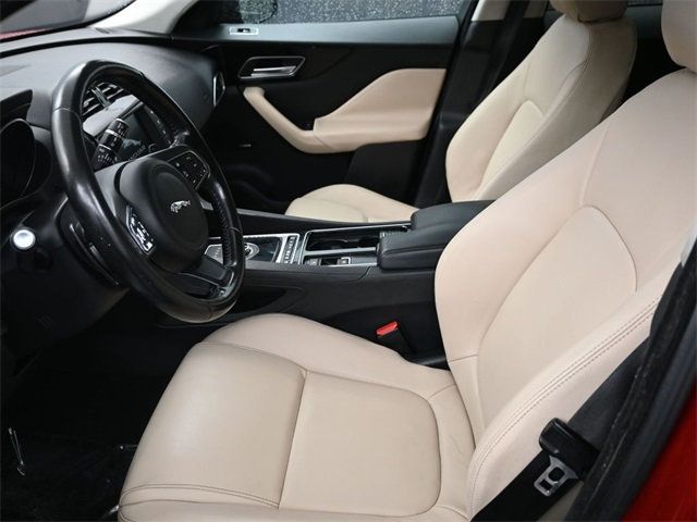 2018 Jaguar F-PACE Premium photo 4