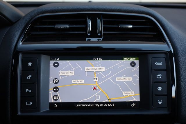 2018 Jaguar F-PACE 25t Premium AWD - 22970852 - 38