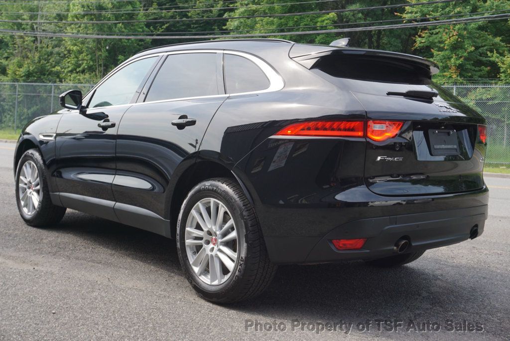 2018 Jaguar F-PACE 25t Prestige AWD MERIDIAN SOUND HEATED&COOLED SEATS PANO ROOF  - 22864402 - 4