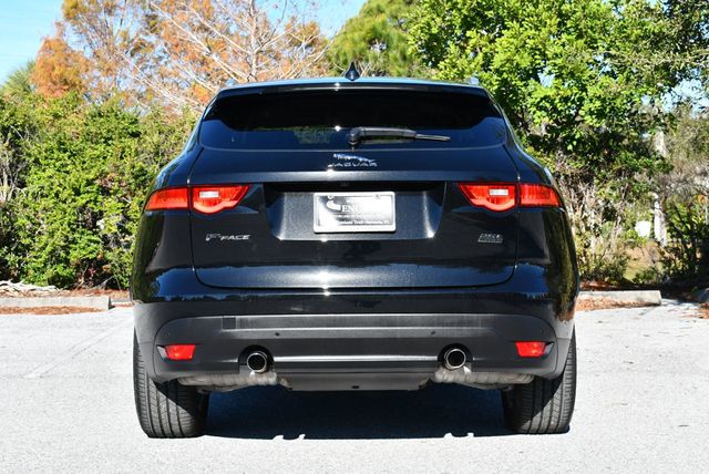 2018 Jaguar F-PACE 25t Prestige AWD SUV W/Vision & Comfort/Convenience Packages - 22971294 - 28