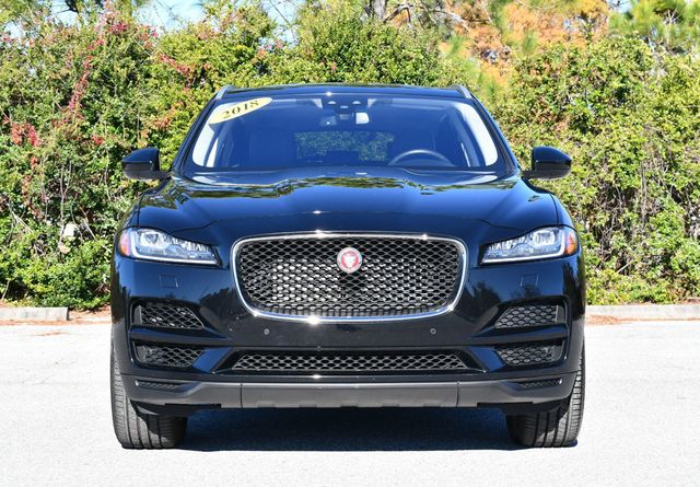 2018 Jaguar F-PACE 25t Prestige AWD SUV W/Vision & Comfort/Convenience Packages - 22971294 - 29