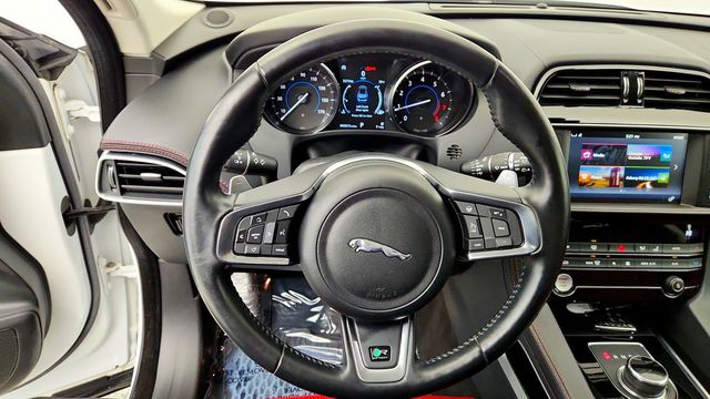 2018 Jaguar F-PACE 25t R-Sport AWD - 23098633 - 13