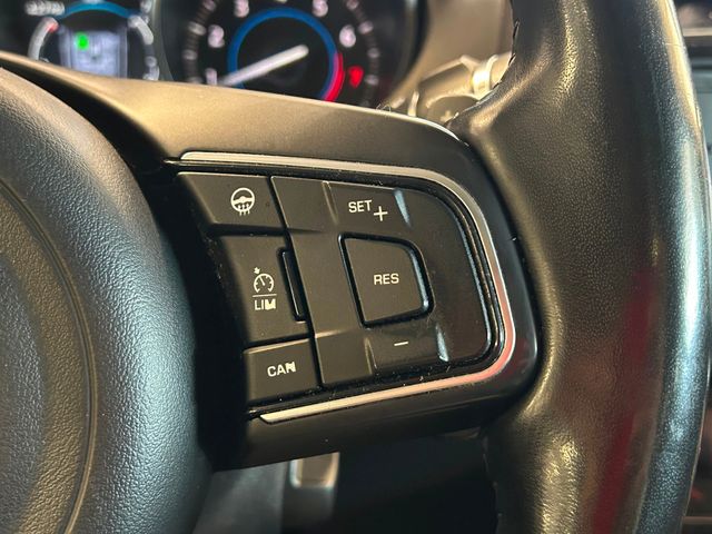 2018 Jaguar F-PACE 30t Premium AWD - 22913538 - 27