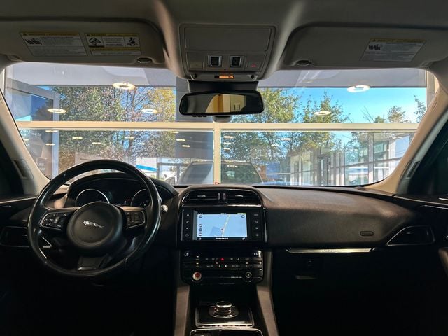 2018 Jaguar F-PACE 30t Premium AWD - 22913538 - 37