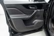 2018 Jaguar F-PACE 30t Prestige AWD - 23095300 - 11