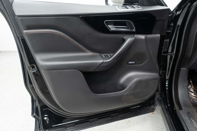 2018 Jaguar F-PACE 30t Prestige AWD - 23095300 - 11