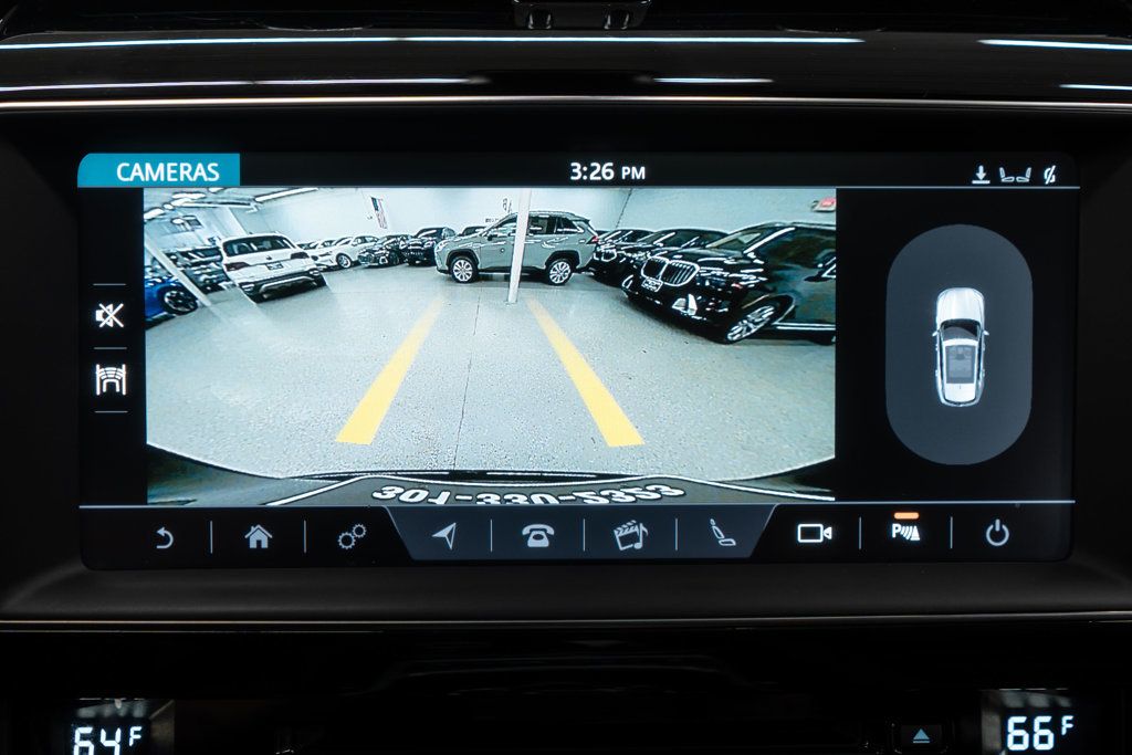 Jaguar F-PACE photo 17