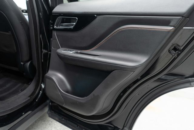 2018 Jaguar F-PACE 30t Prestige AWD - 23095300 - 25