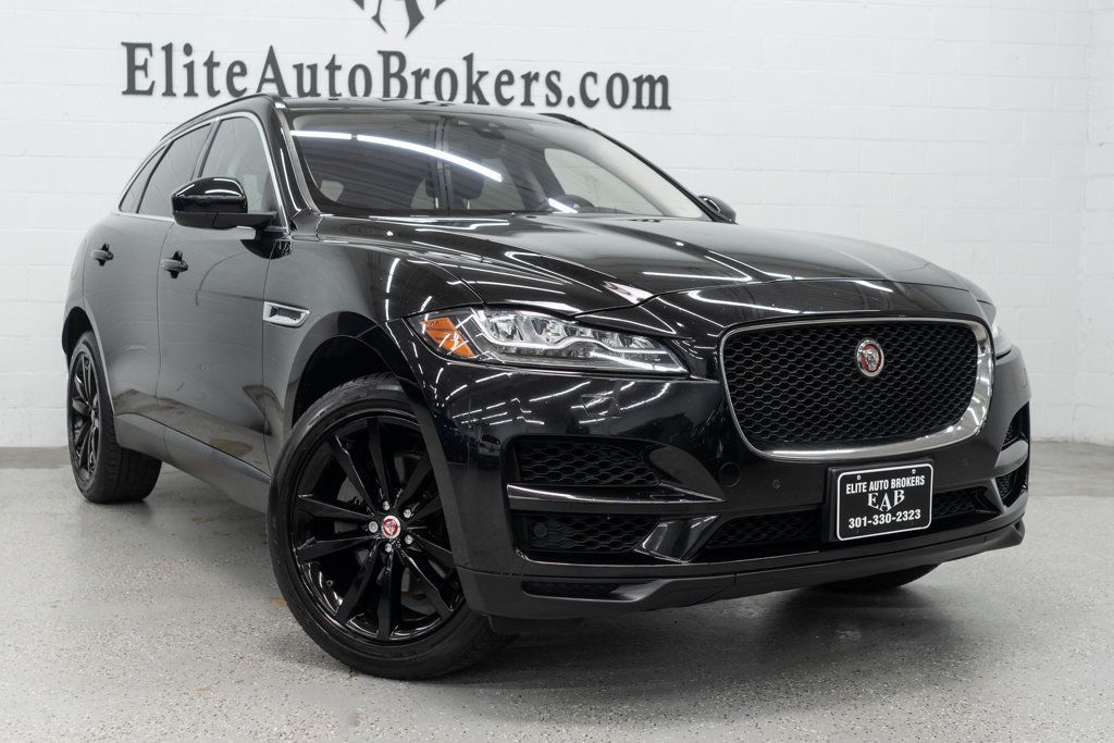 Jaguar F-PACE photo 44