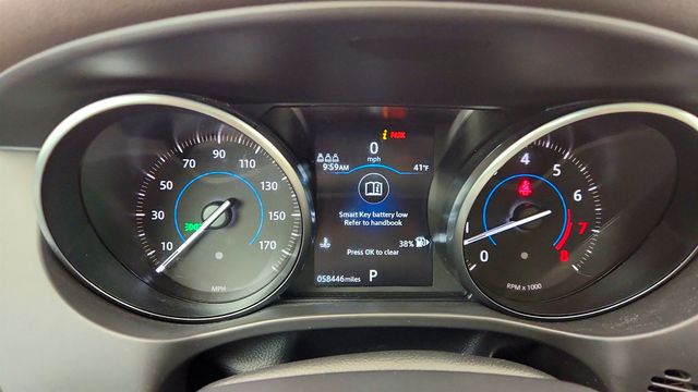 2018 Jaguar F-PACE 30t Prestige AWD with Vision + Comfort & Convenience Packages - 22972342 - 13