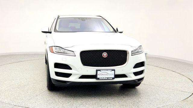 2018 Jaguar F-PACE 30t Prestige AWD with Vision + Comfort & Convenience Packages - 22972342 - 1