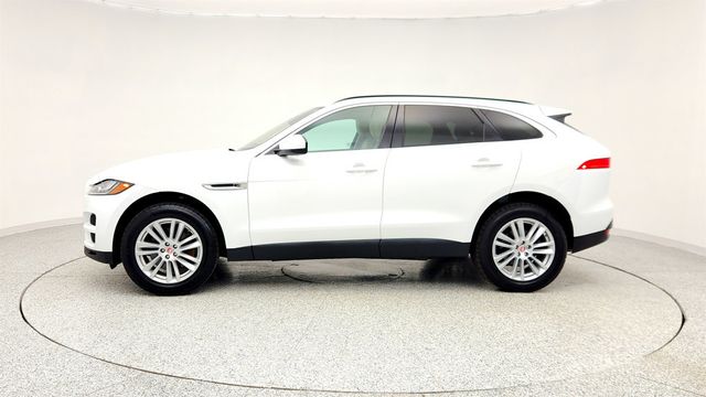 2018 Jaguar F-PACE 30t Prestige AWD with Vision + Comfort & Convenience Packages - 22972342 - 7