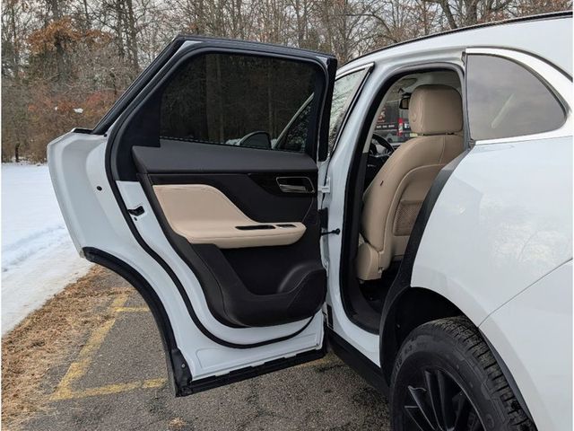 2018 Jaguar F-PACE 35t Prestige AWD - 22961699 - 9